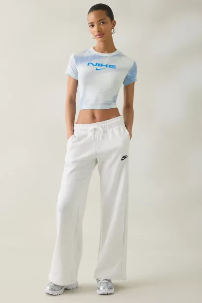 Nike Sportswear Chill Knit Graphic Crop Tee - White