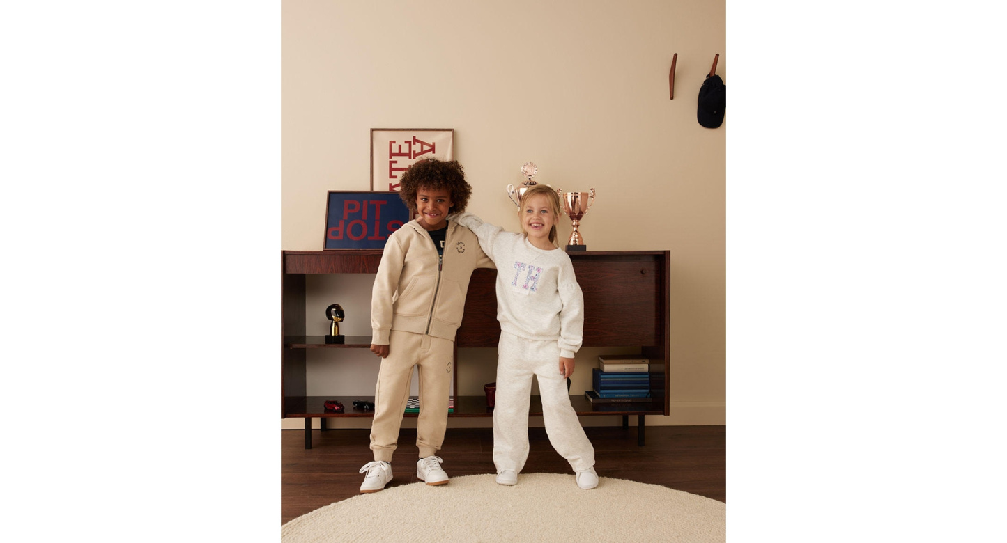 Tommy Hilfiger Boys' 2T-7 Essential Soft Fleece Joggers - Rain Forest