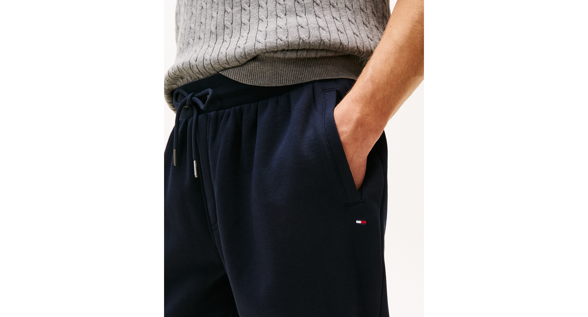 Tommy Hilfiger Men's Flag Logo Sweatpants - Desert Sky