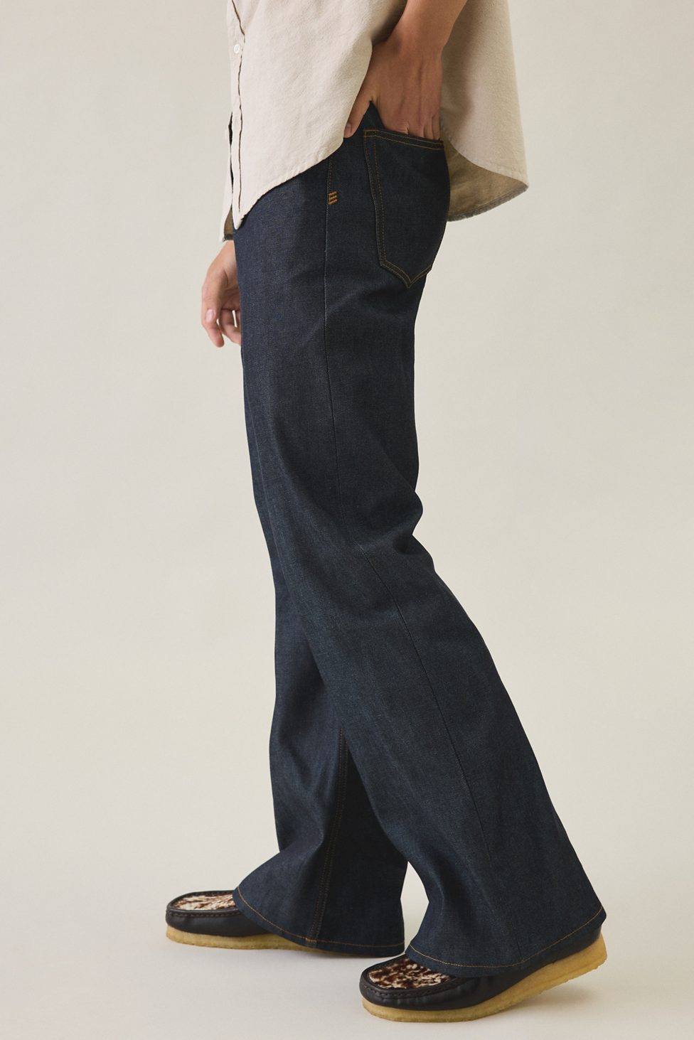 BDG Slacker Premium Selvedge Relaxed Flare Jeans - Vintage Denim Dark