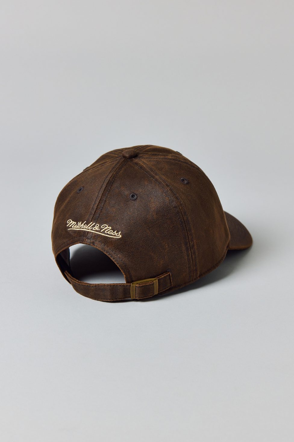 Mitchell & Ness MLB New York Yankees Faux Leather Dad Hat - Brown
