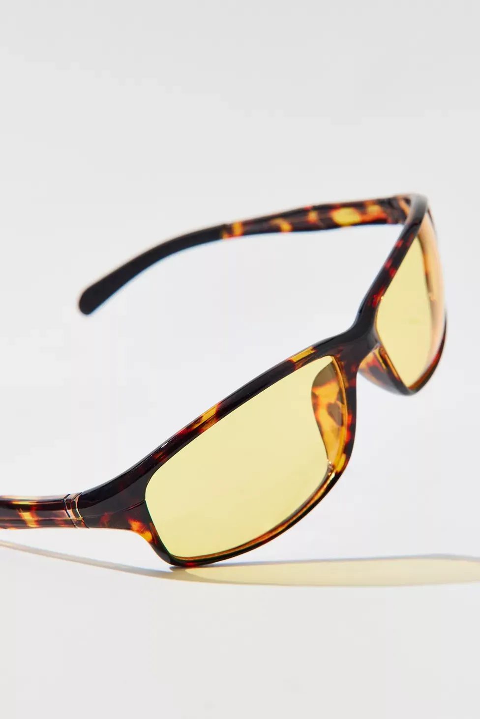 Shilo Shield Sunglasses - Brown