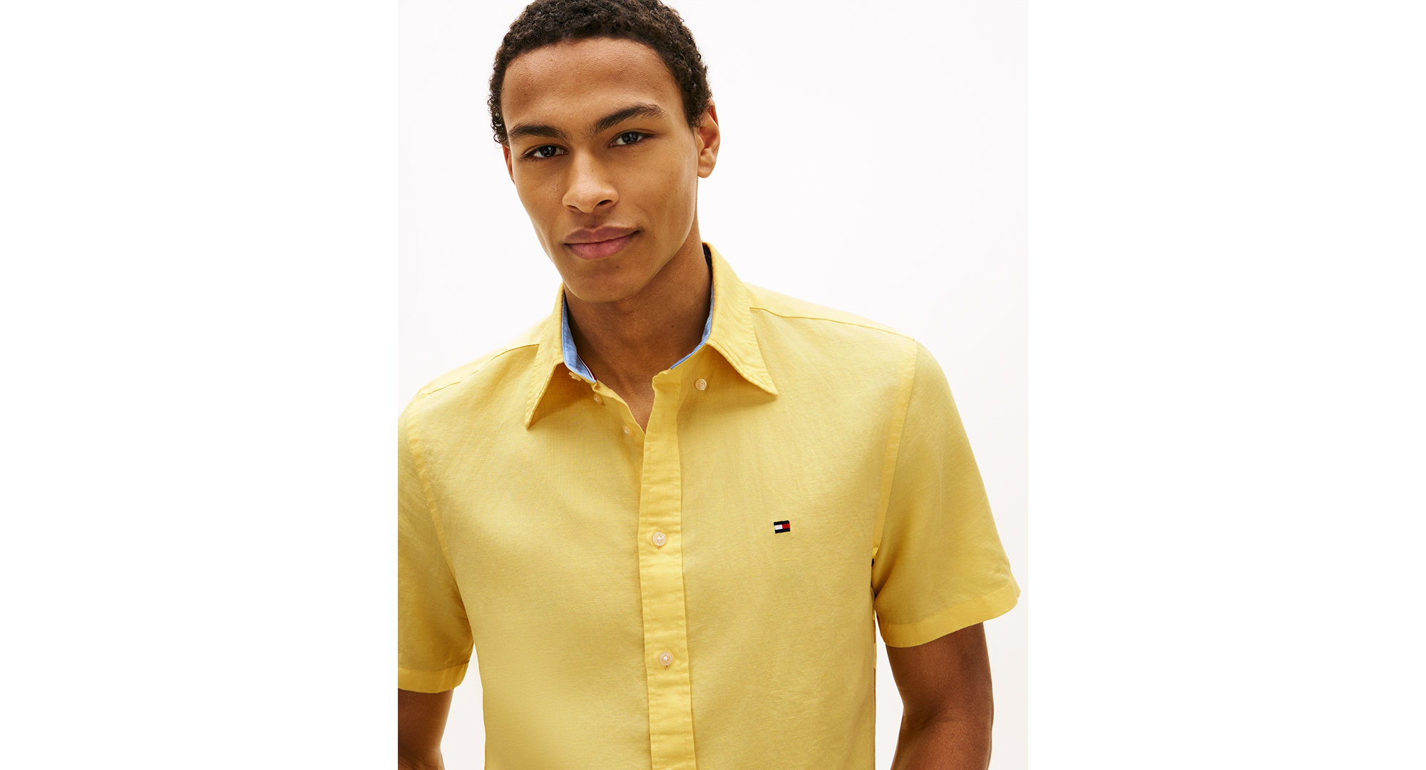 Tommy Hilfiger Men's Short-Sleeve Pigment-Dyed 100% Linen Shirt - Citronella
