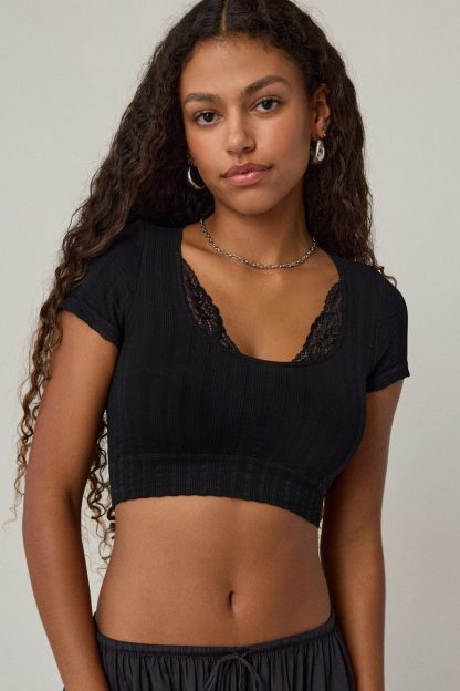 Out From Under Thalia Seamless Knit Lace Trim Crop Tee - Black