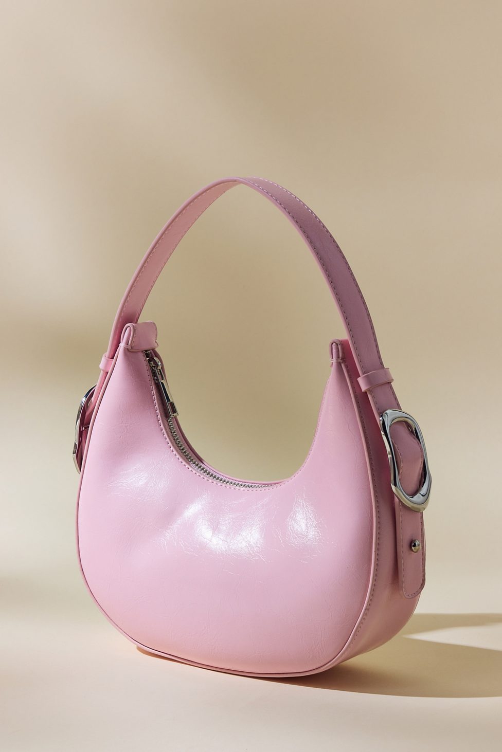 UO Ella Buckled Crescent Shoulder Bag - Pink