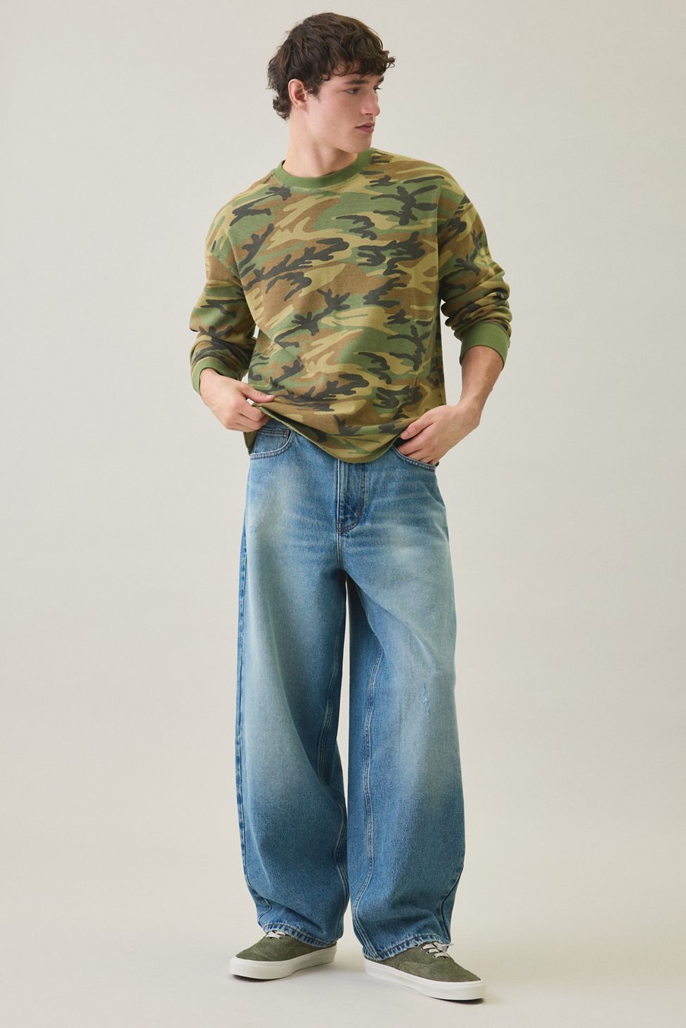 BDG Big & Baggy Fit Jeans - Hopeful