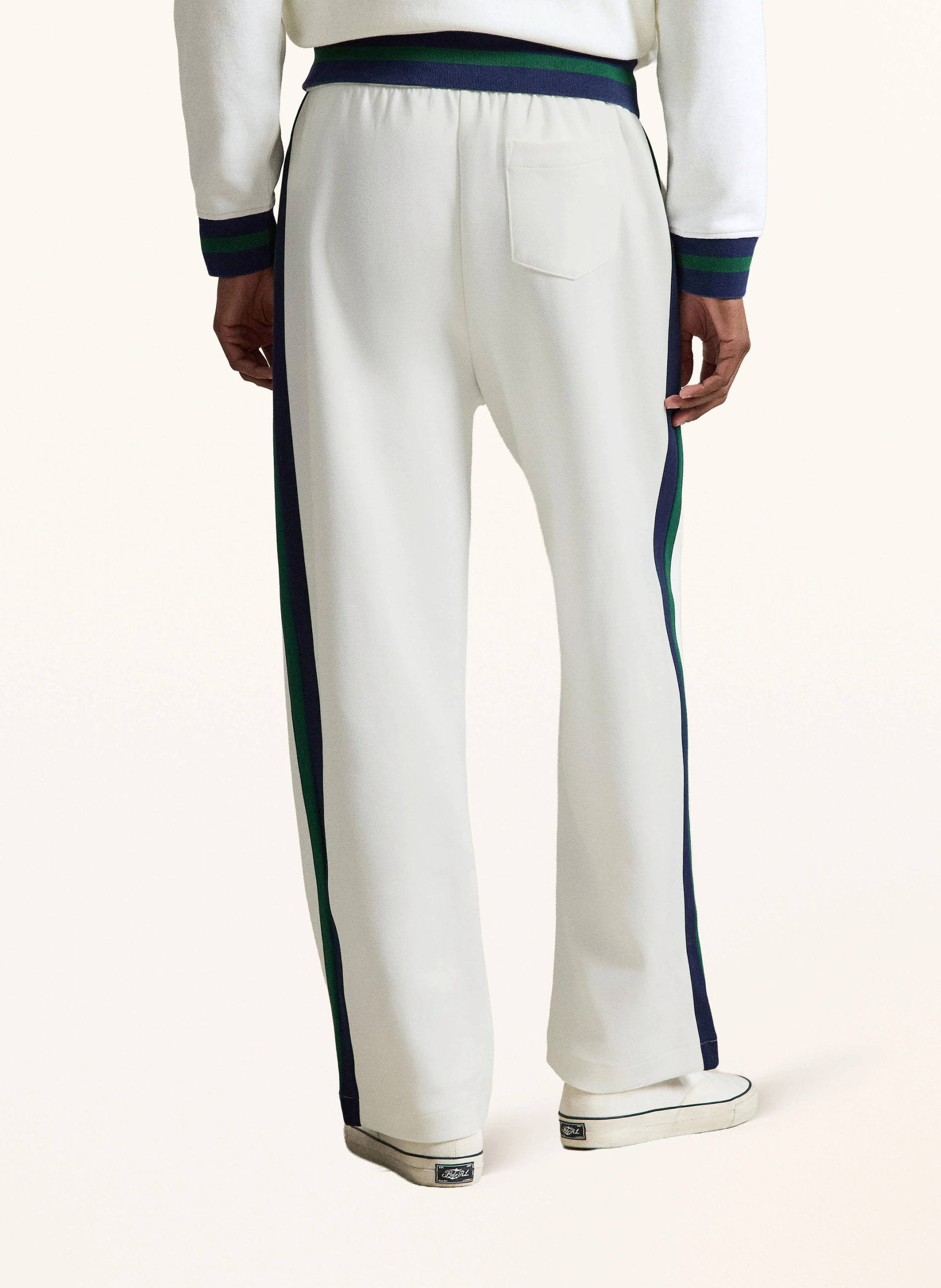 POLO RALPH LAUREN Hose im Jogging-Stil mit Galonstreifen – WEISS / DUNKELGRÜN / DUNKELBLAU