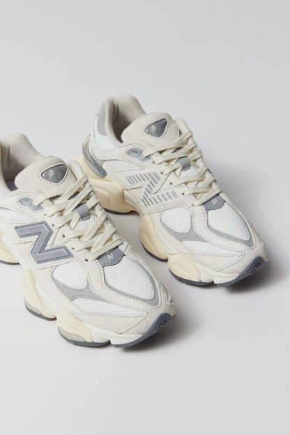 New Balance 9060 Sneakers - Sea Salt