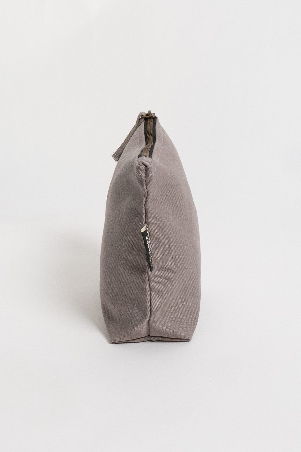 Terra Thread Organic Cotton Canvas Zippered Pouch - Light Grey