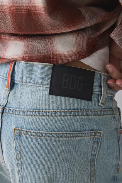 BDG Embroidered Relaxed Straight Fit Jeans - Vintage Denim Light