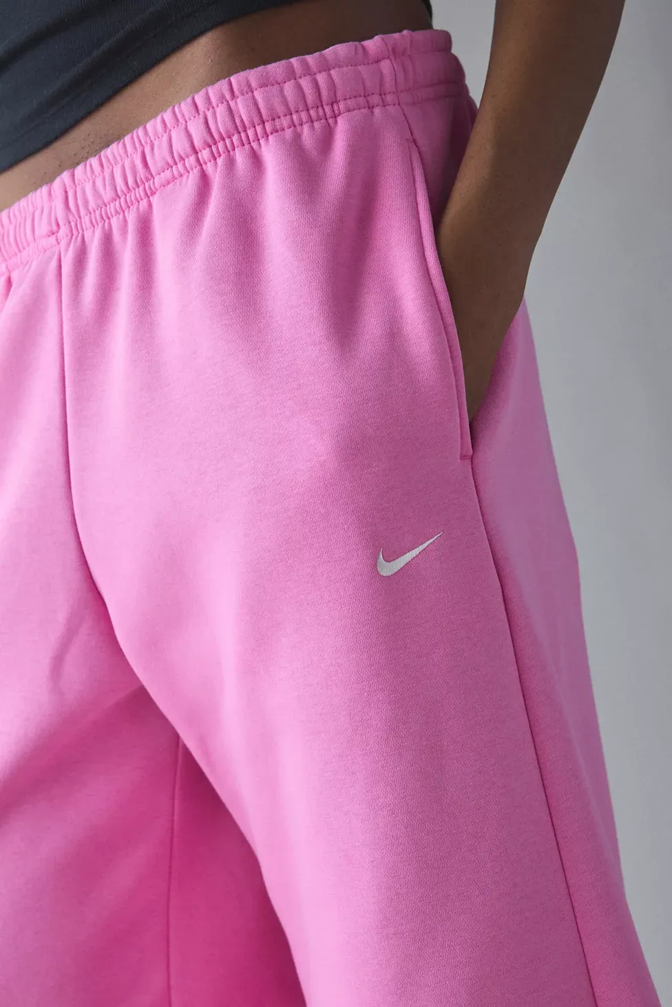 Nike Sportswear Phoenix Fleece Loose Mid-Rise Barrel Pants - Playful Pink/ Sail