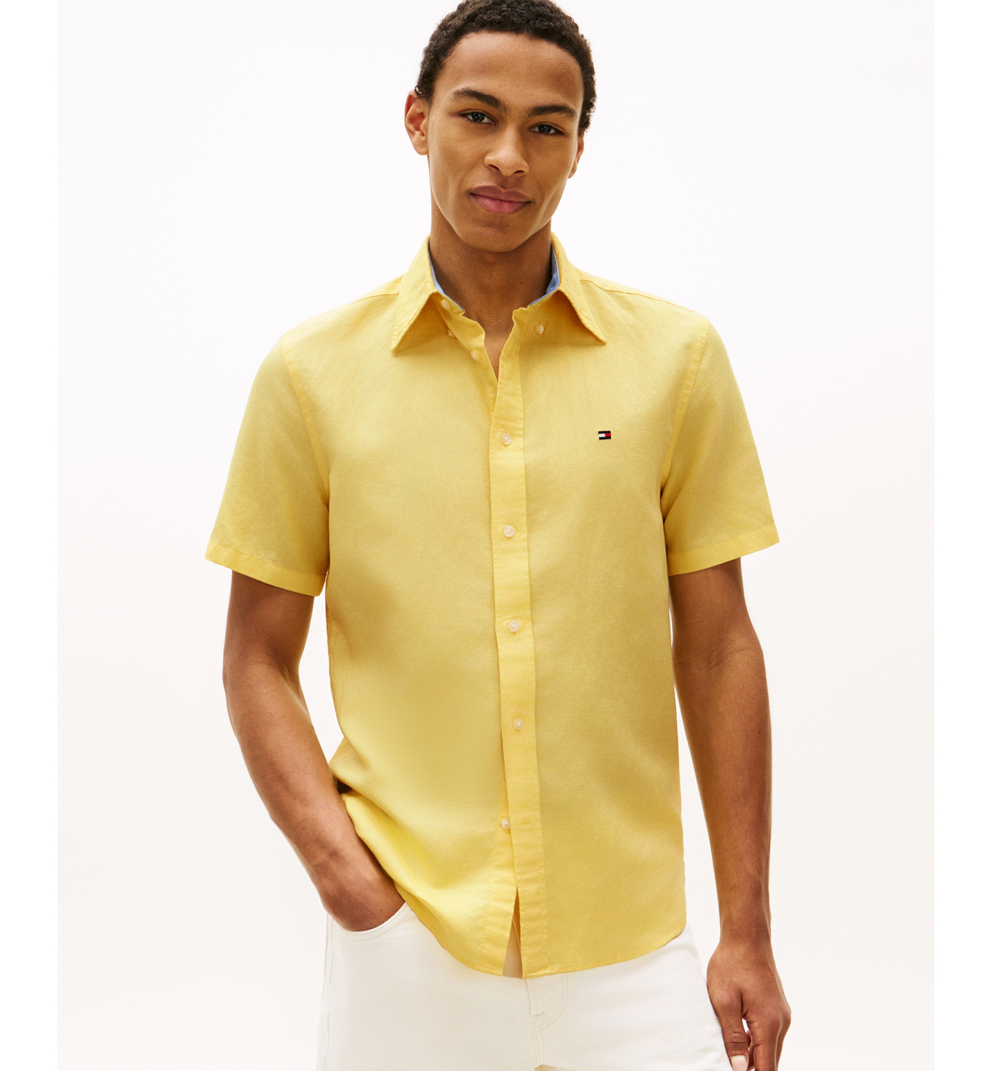 Tommy Hilfiger Men's Short-Sleeve Pigment-Dyed 100% Linen Shirt - Citronella
