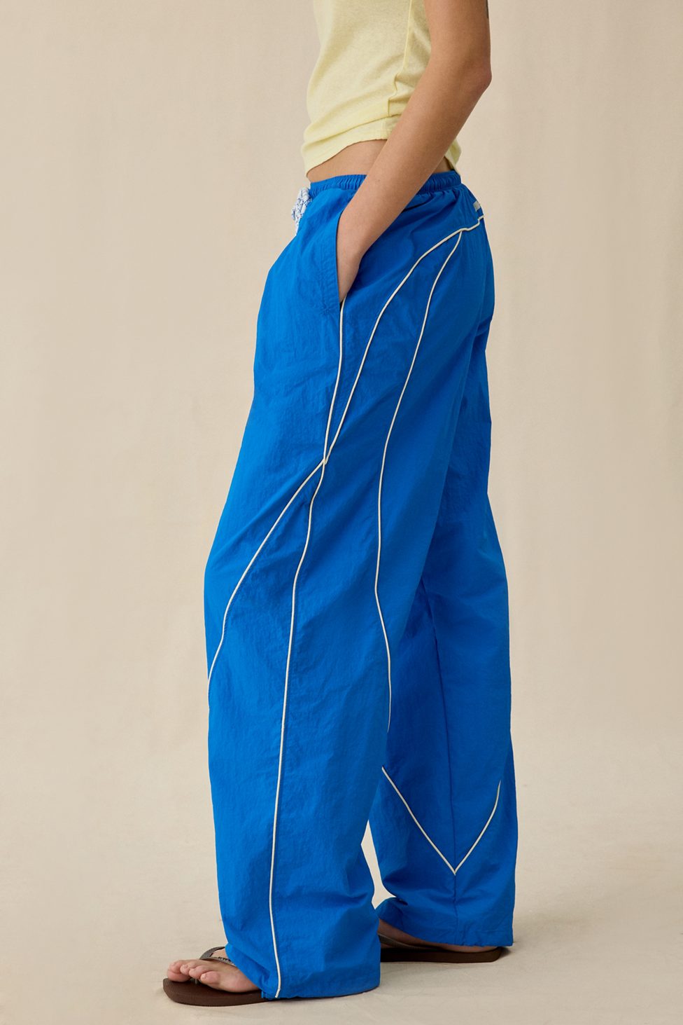 BDG Finish Line Low-Rise Baggy Track Pants - Light Blue
