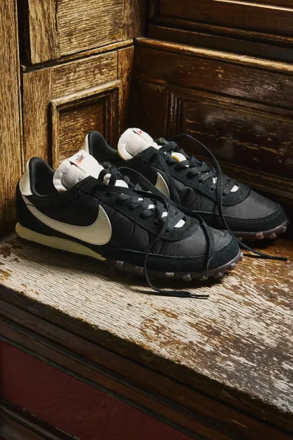 Nike Men's Waffle Racer Sneakers - Black/Sail-Coconut Milk-G