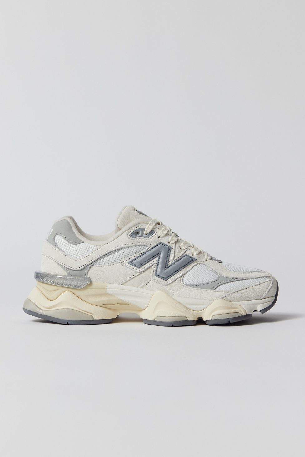 New Balance 9060 Sneakers - Sea Salt