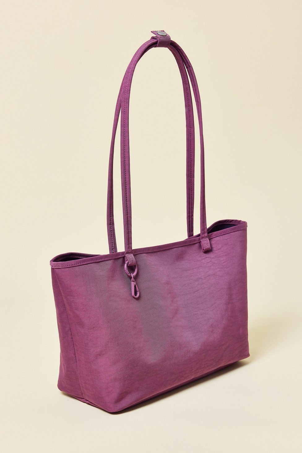 BAGGU Medium Nylon Reverse Tote Bag - Wild Plum Mix