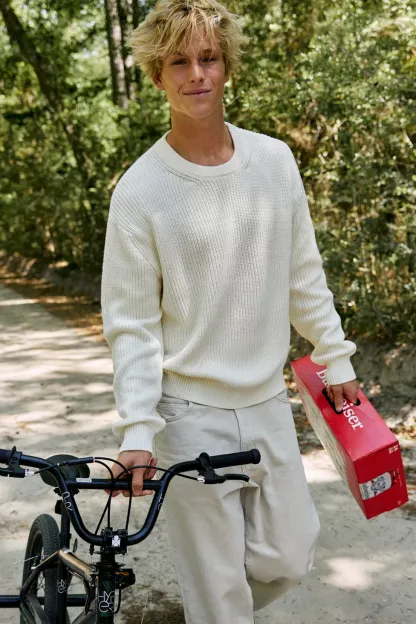 UO Acid Wash Crew Neck Sweater - Ivory