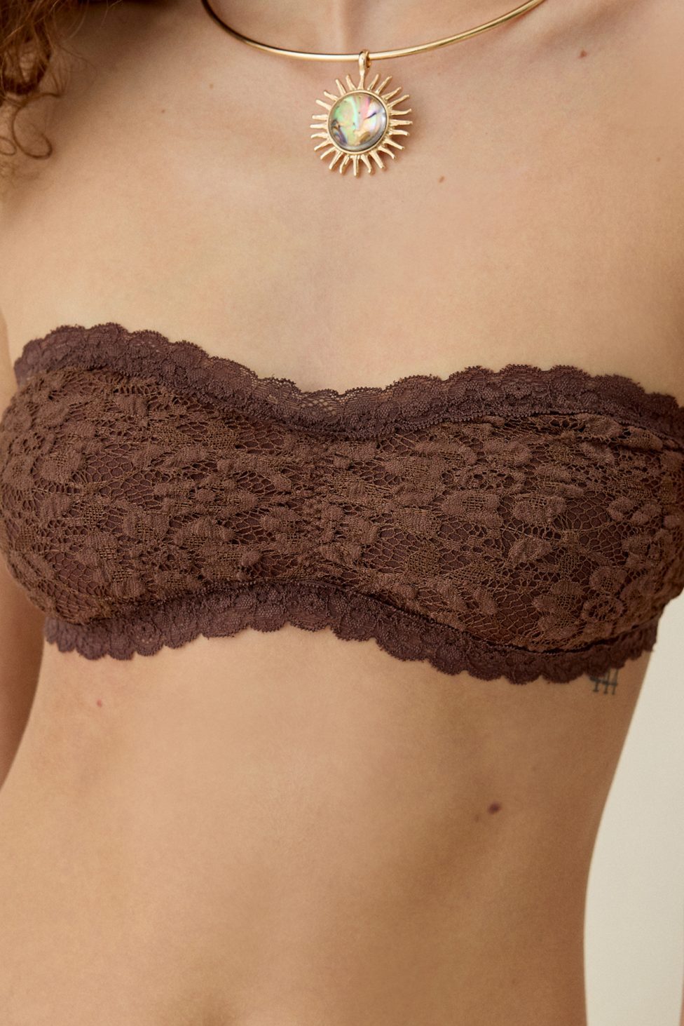 Out From Under Veronica Lace Pinch-Front Bandeau Bralette - Brown