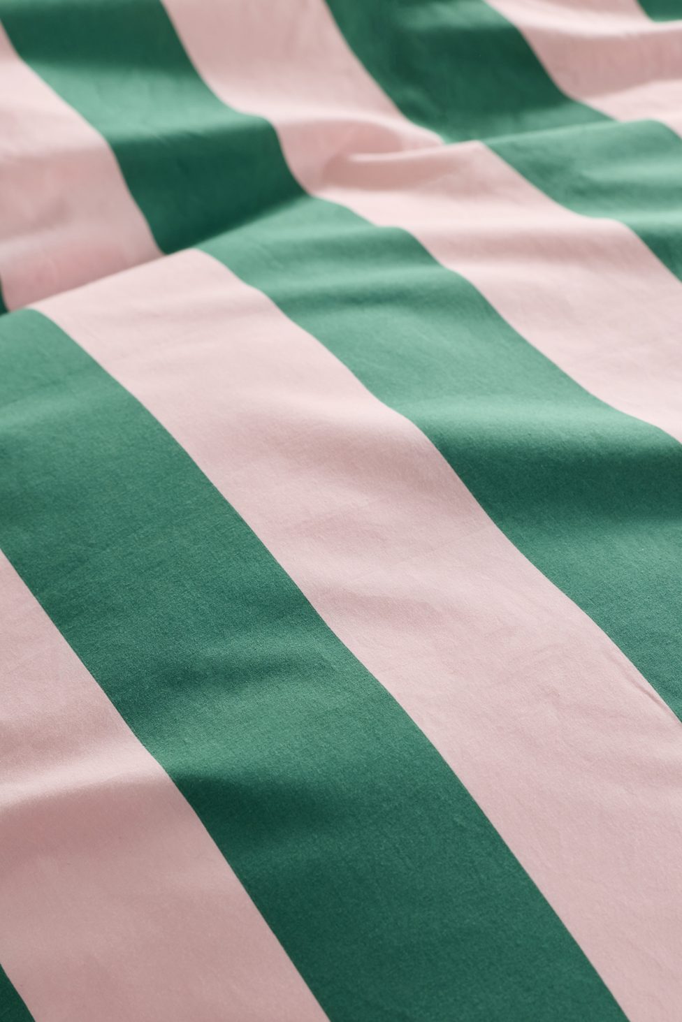 Elaine Ruffle Printed Cotton Percale Duvet Cover - Pink and Green Stripe