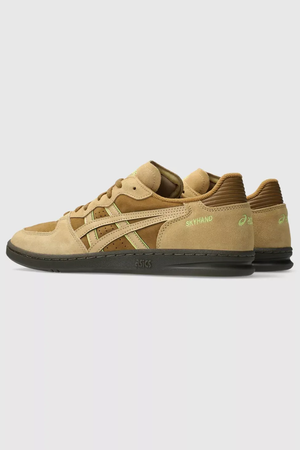 ASICS Skyhand OG Suede Sportstyle Sneakers - Walnut/Camel Beige