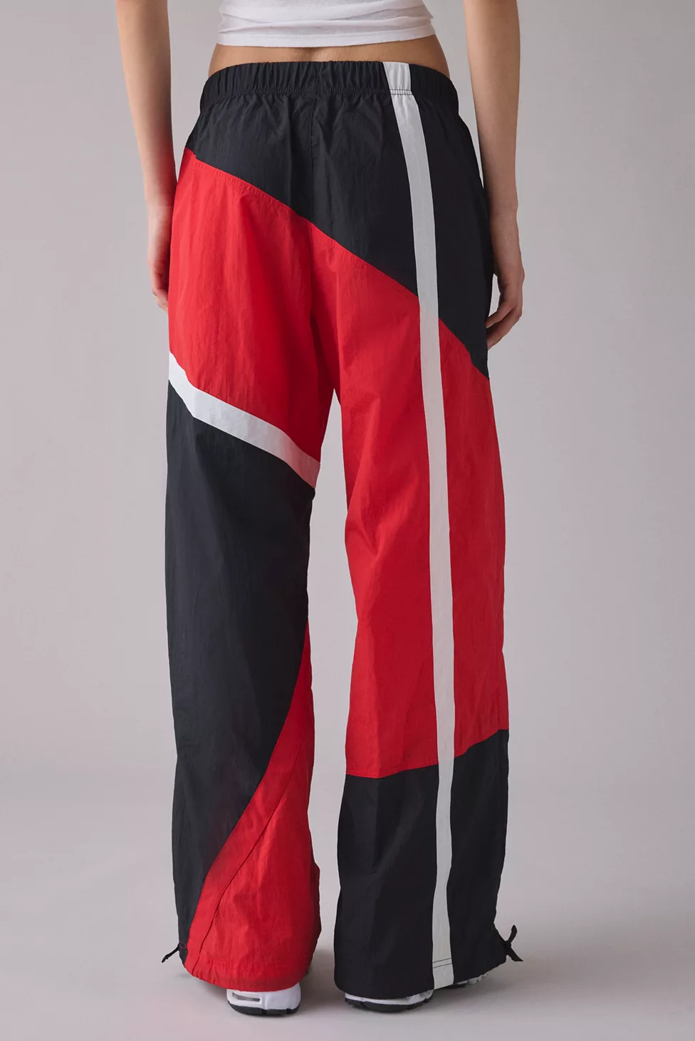 Nike Sportswear Loose Woven Open-Hem Pants - University Red/ Black/ Sail