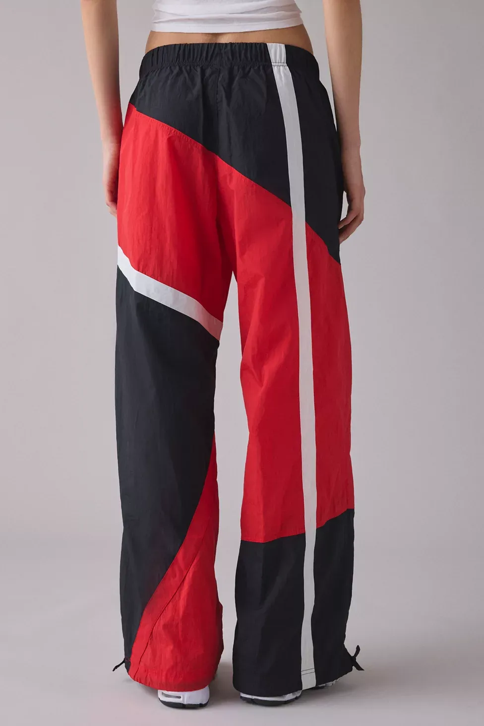 Nike Sportswear Loose Woven Open-Hem Pants - University Red/ Black/ Sail