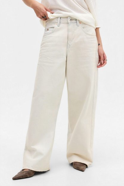 BDG Jaya Baggy Boyfriend Jeans - Natural