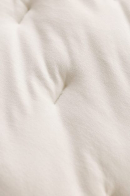 Soft Tee Jersey Pintuck Comforter - White