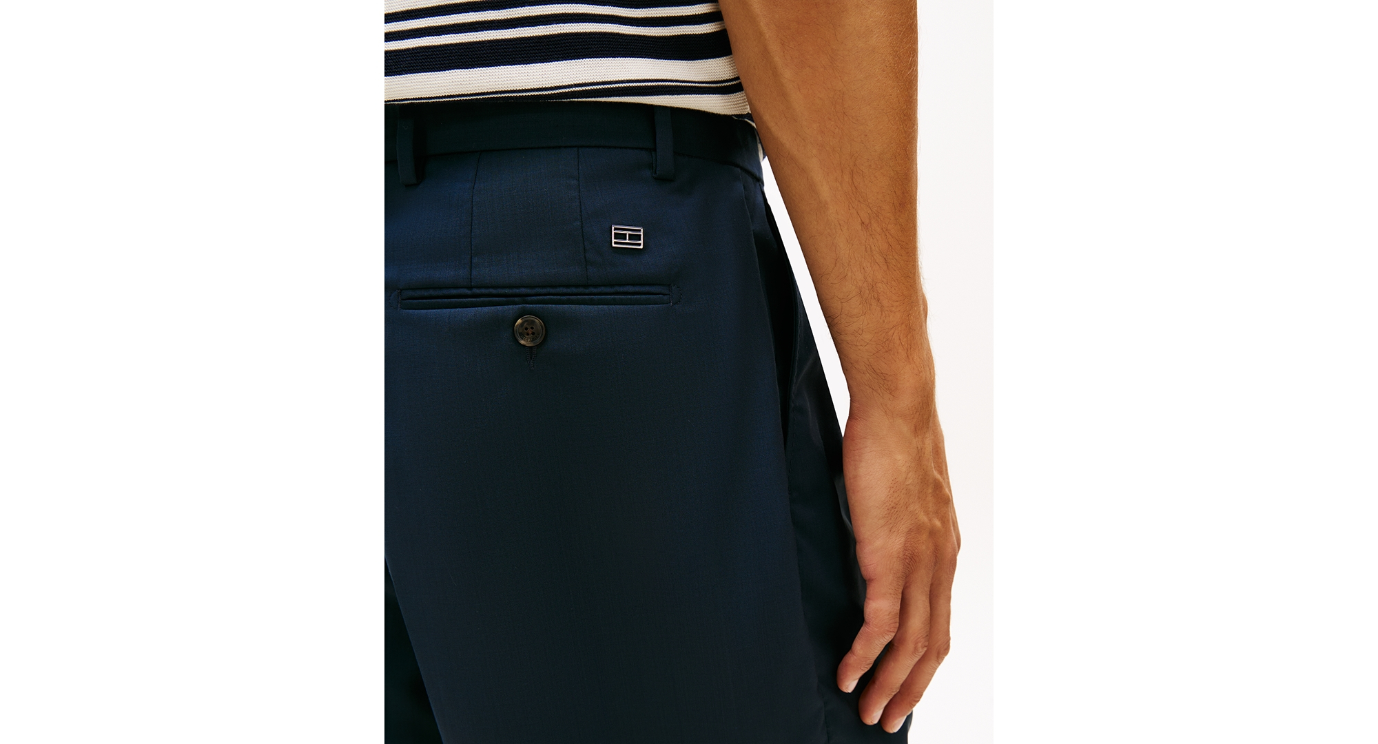 Tommy Hilfiger Men's 10" Summer Wool Regular-Fit Dress Shorts - Navy Iris