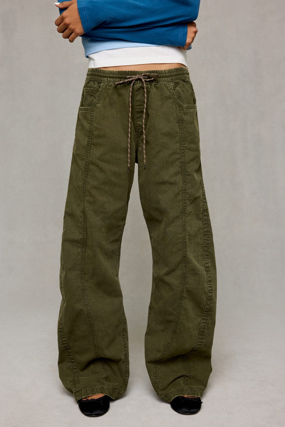 BDG Curve Mid-Rise Pull-On Pants - Olive