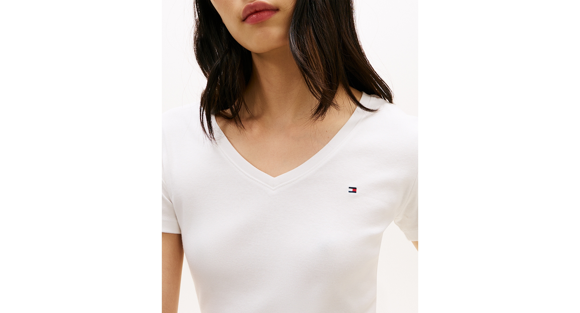 Tommy Hilfiger Women's Rib Slim V-Neck Short-Sleeve T-Shirt - Ecru