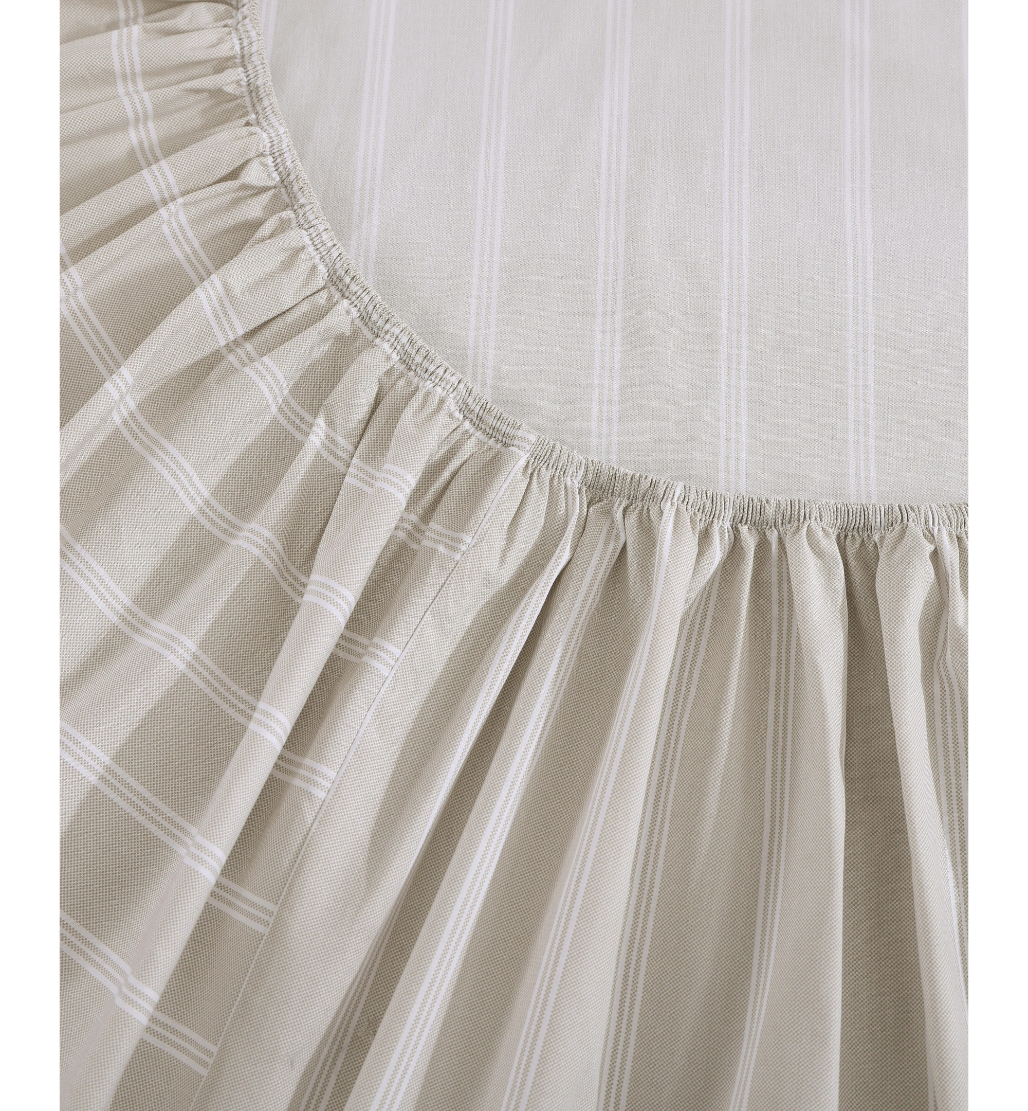 Tommy Hilfiger Printed 200-Thread Count Cotton Percale Sheet Set - Effortless Stripe Beige