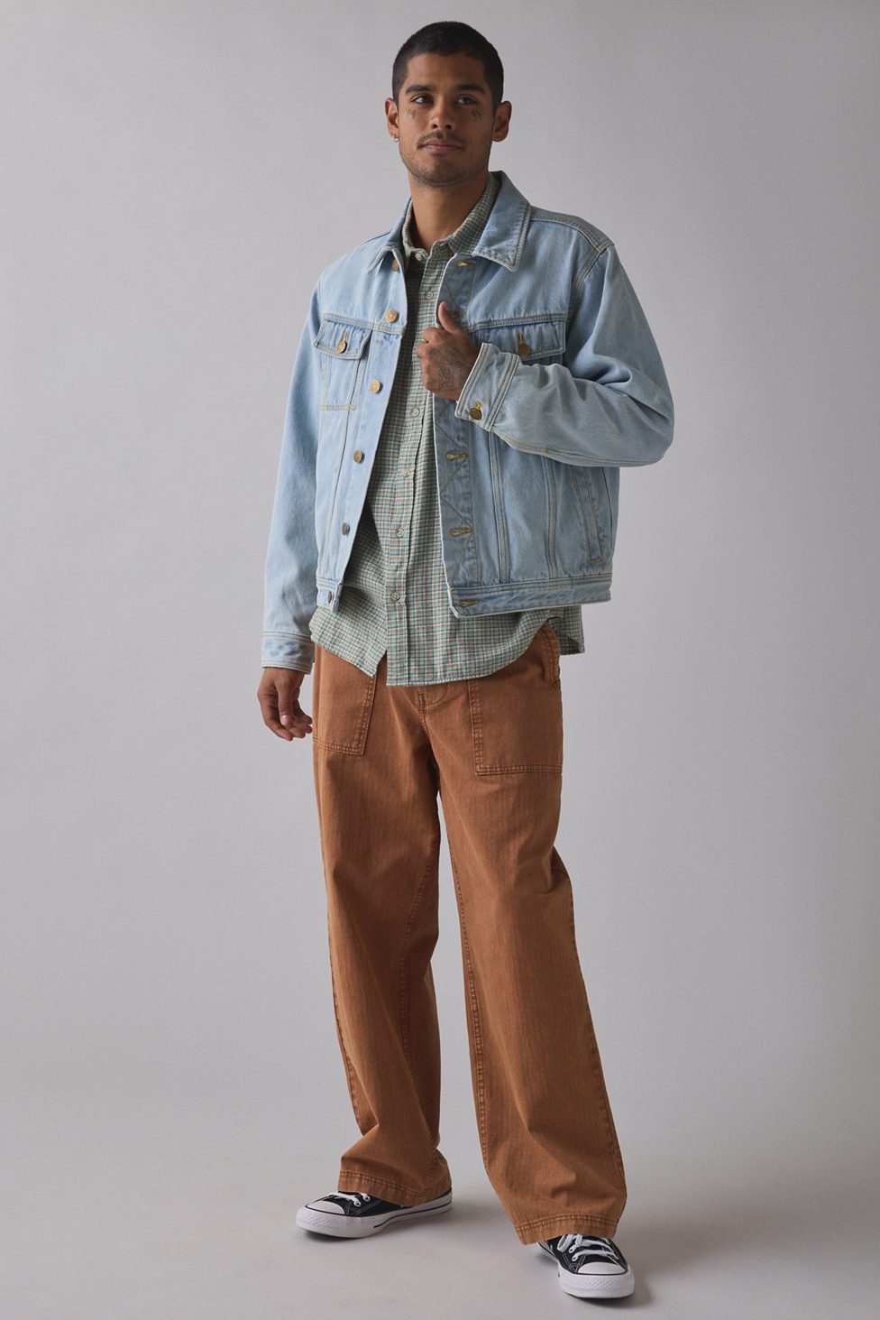 BDG Classic Denim Trucker Jacket - Light Blue