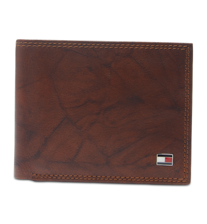 Tommy Hilfiger Men's Traveler RFID Extra-Capacity Bifold Leather Wallet - Tan