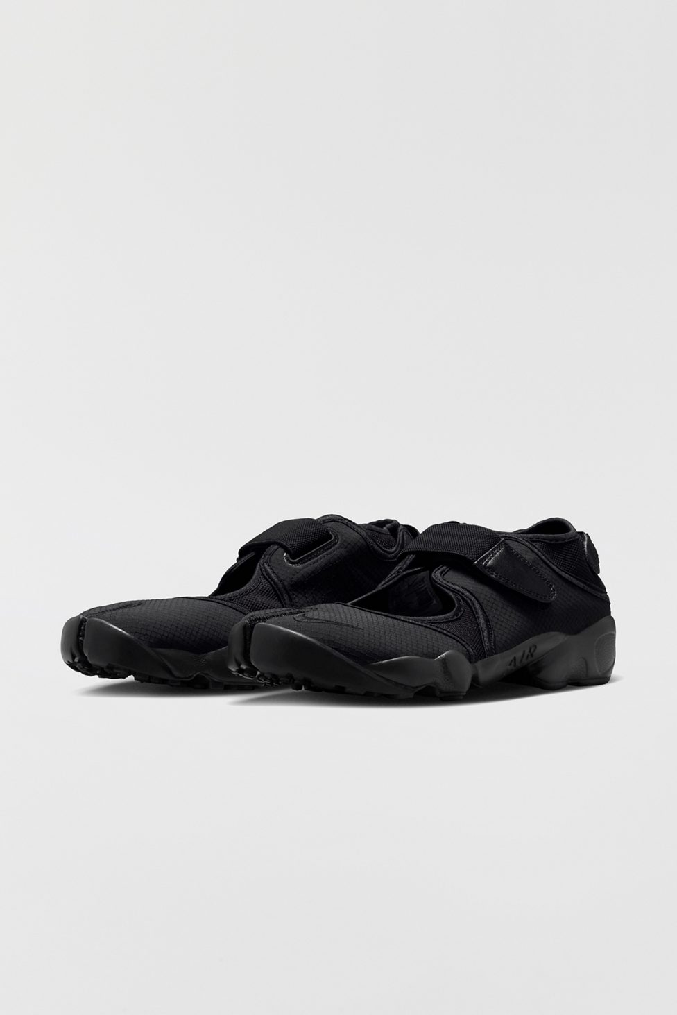 Nike Women's Air Rift Sneakers - Black/ Black-White