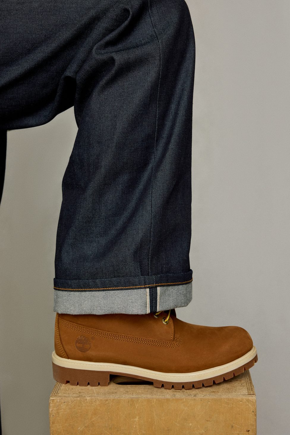 BDG Nitro Premium Selvedge Baggy Fit Jeans - Vintage Denim Dark