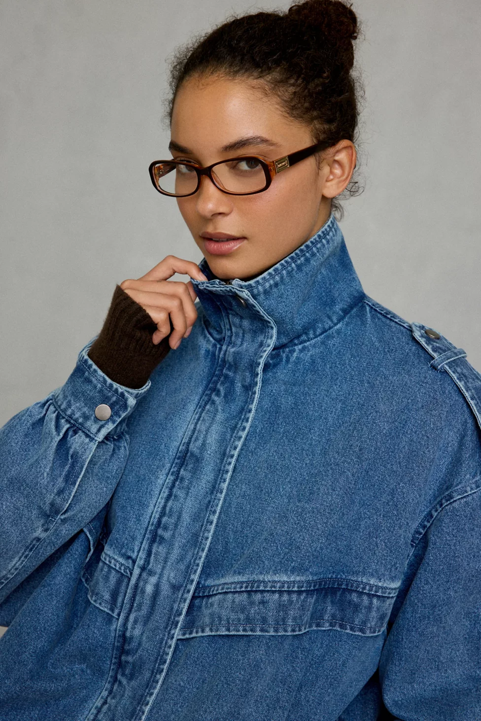 Azalea Wang UO Exclusive Narelle Oversized Denim Bomber Jacket - Indigo
