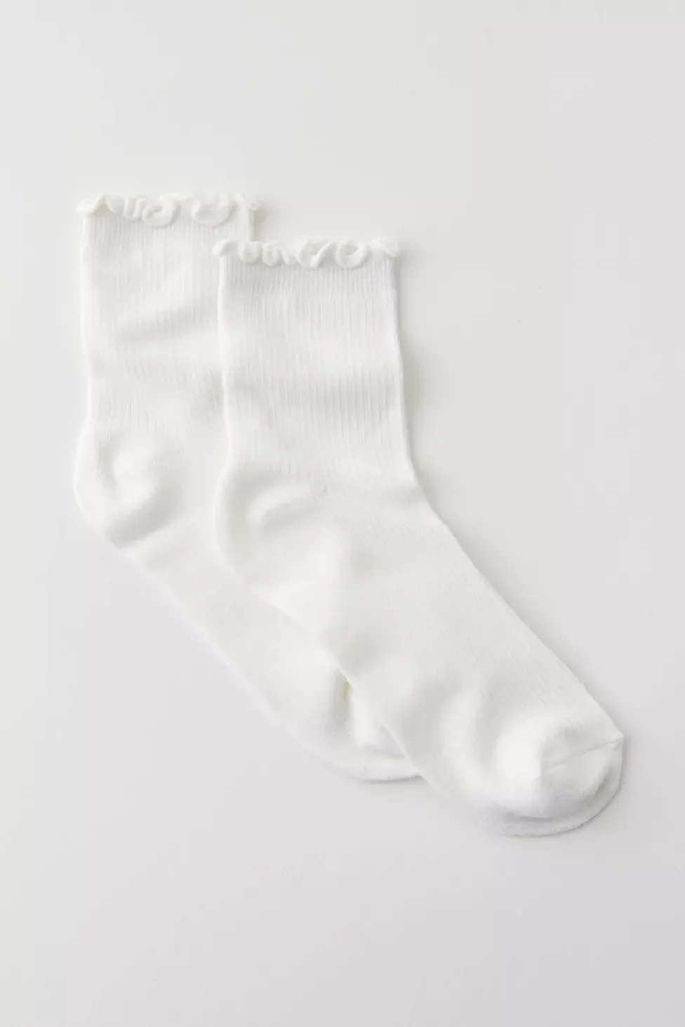 Lettuce-Edge Ribbed Socks - Ivory