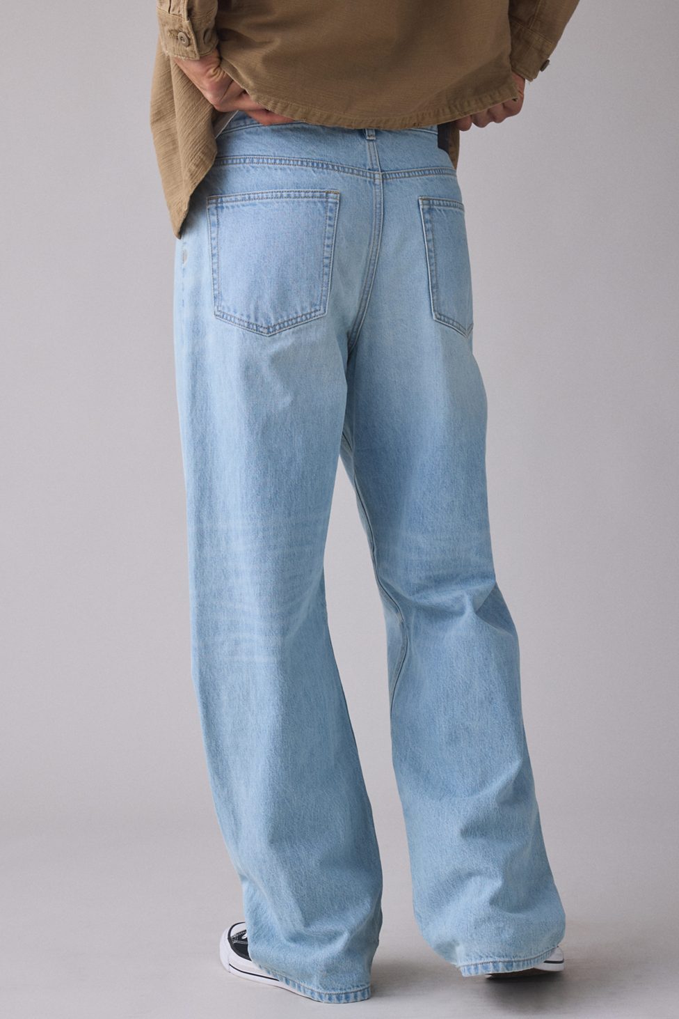 BDG Nitro Premium Selvedge Denim Baggy Fit Jeans - Ancient Light Wash