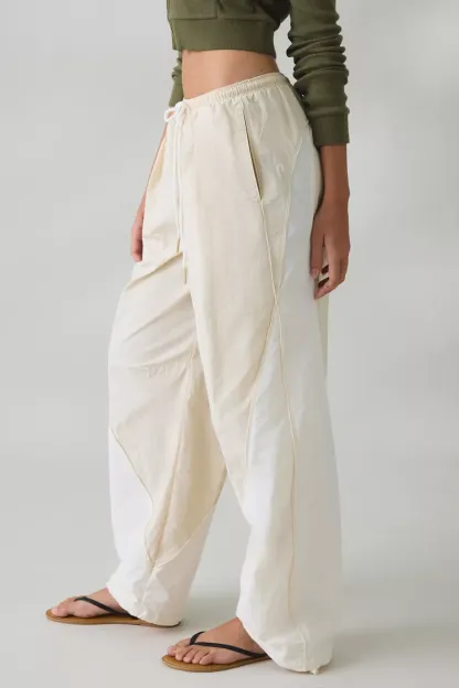 BDG Finish Line Low-Rise Baggy Track Pants - White