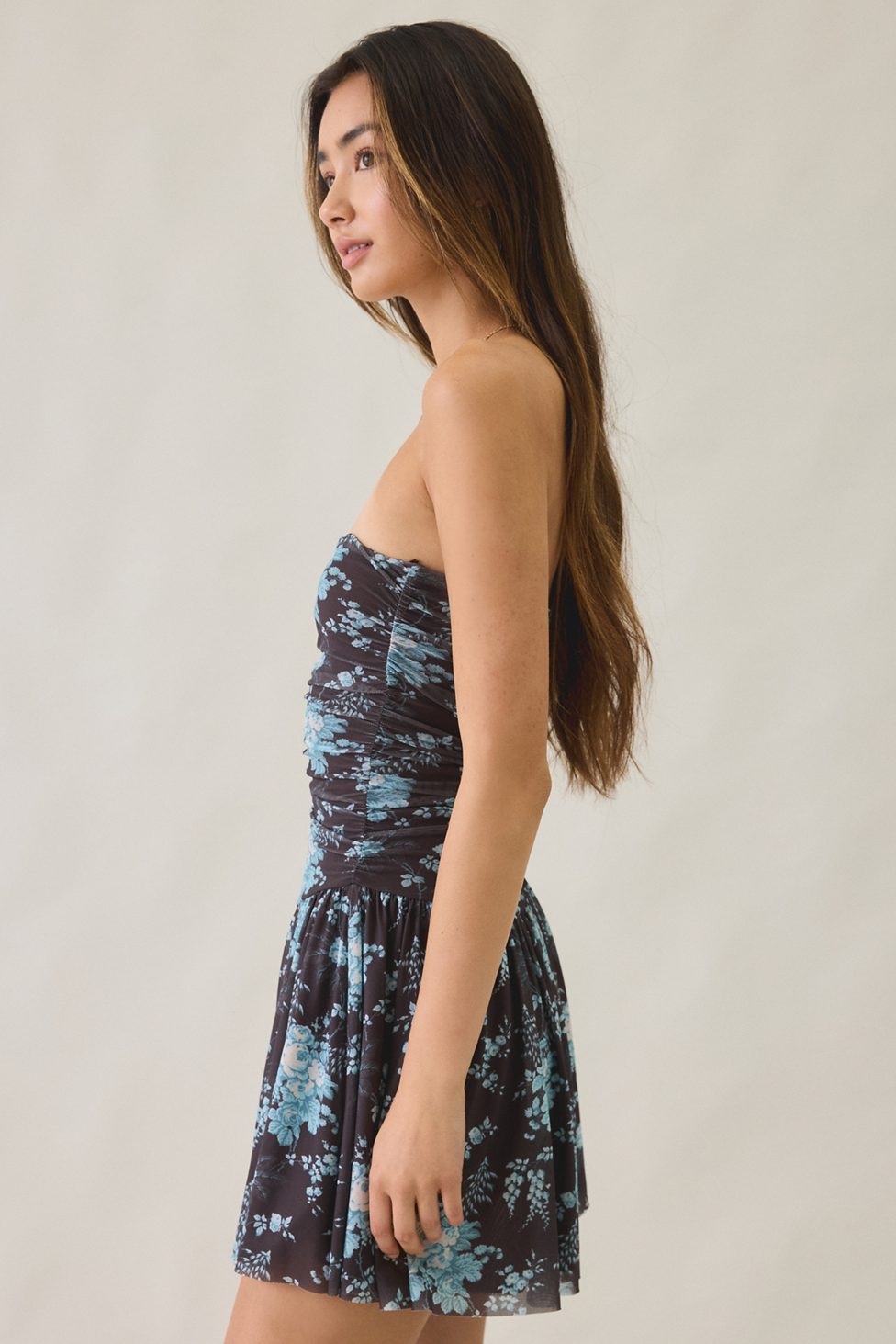 UO Modern Mesh Basque Waist Strapless Mini Dress - Brown + Blue Floral