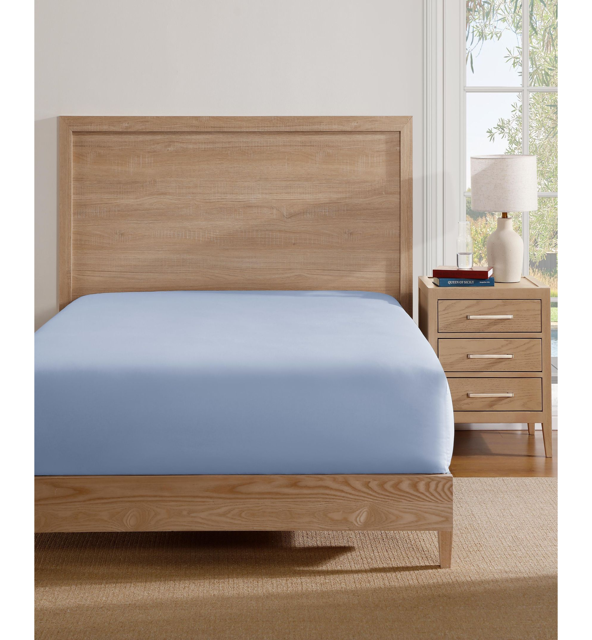 Tommy Hilfiger Essentials Solid Cotton Percale Fitted Sheets - Boathouse Blue