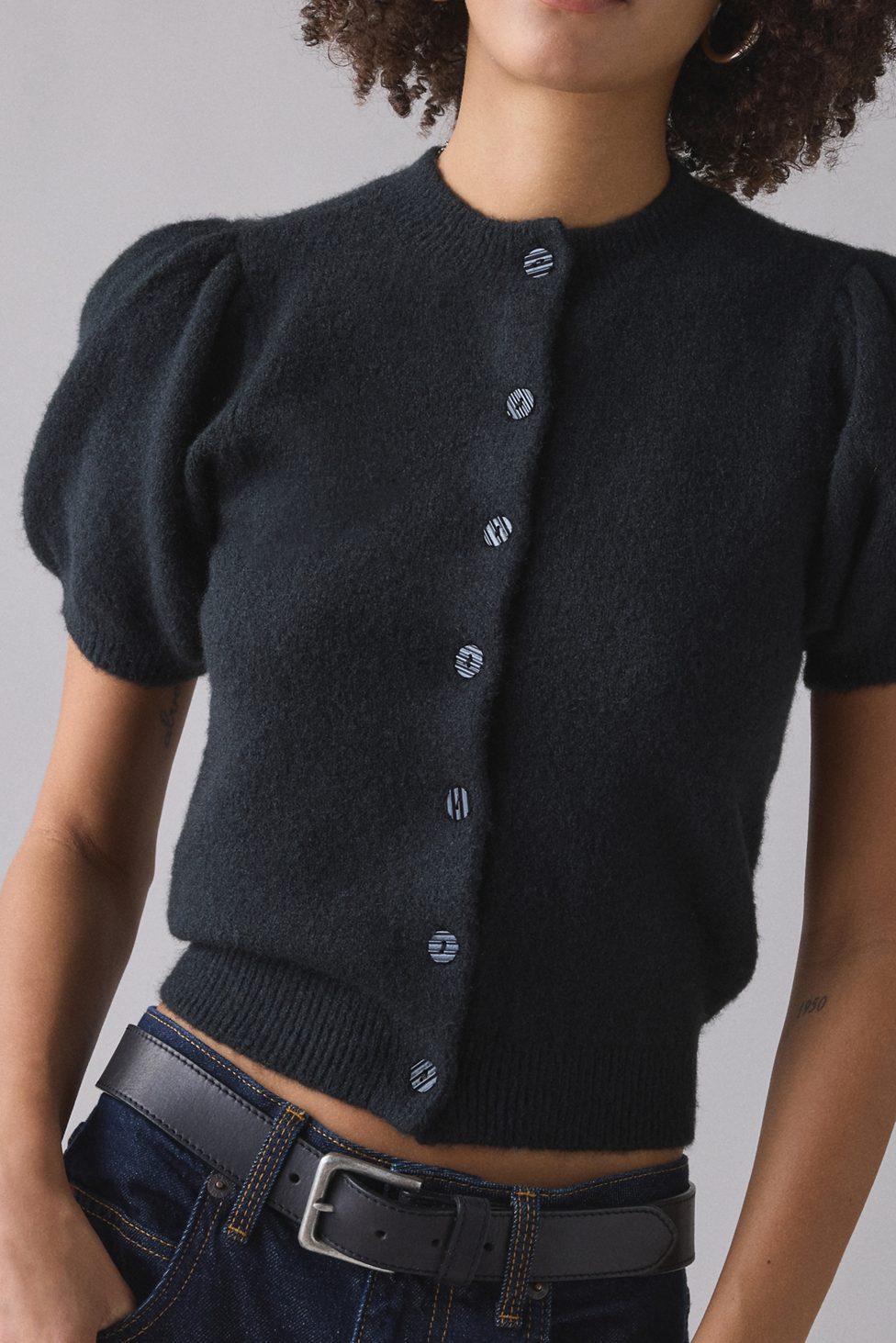 Kimchi Blue Kate Puff Short Sleeve Cardigan - Black