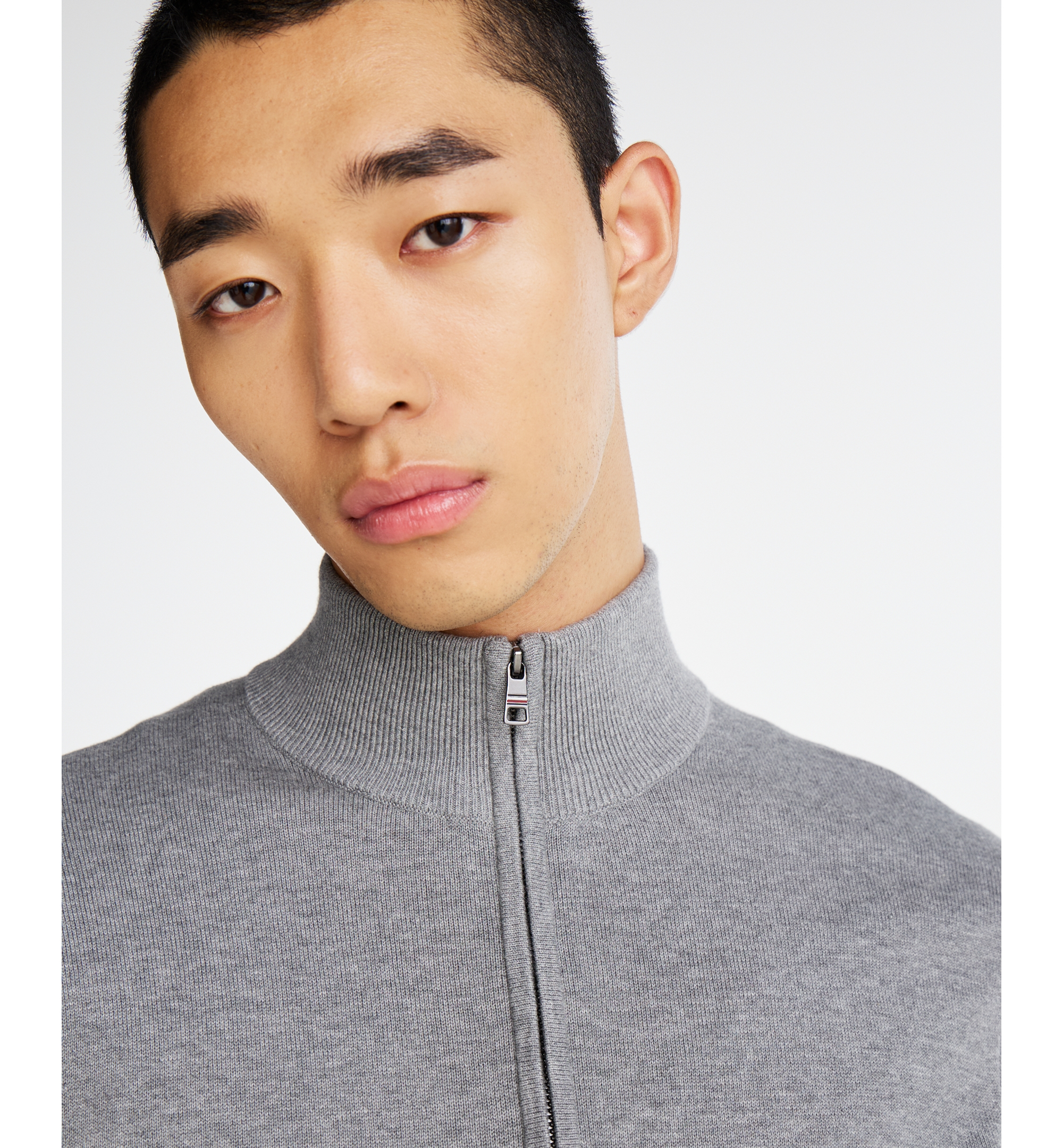 Tommy Hilfiger Men's Essential Cotton Quarter-Zip Sweater - Medium Gray Heather