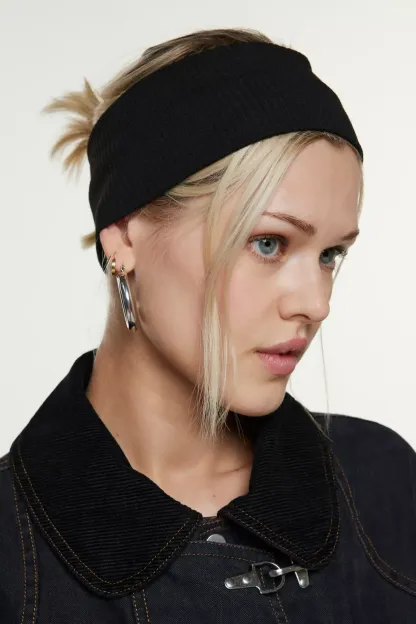 Ribbed Soft Headband - Black