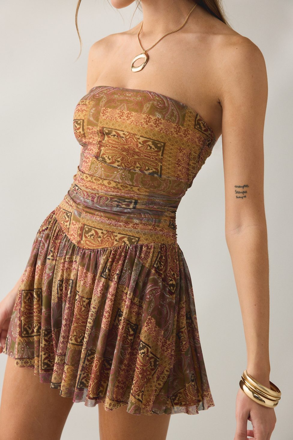 UO Modern Mesh Basque Waist Strapless Mini Dress - Gold