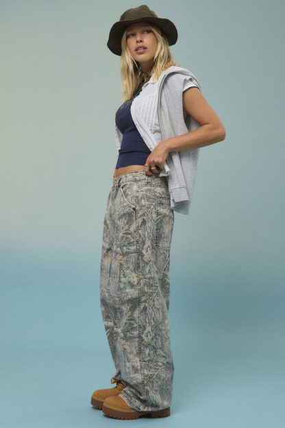 BDG Jaya Printed Baggy Pants - Light Tree Camo
