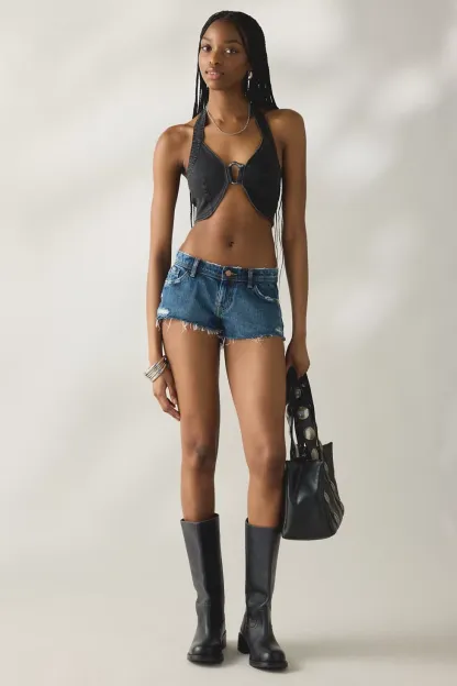 UO Got Away O-Ring Halter Neck Cropped Vest - Black