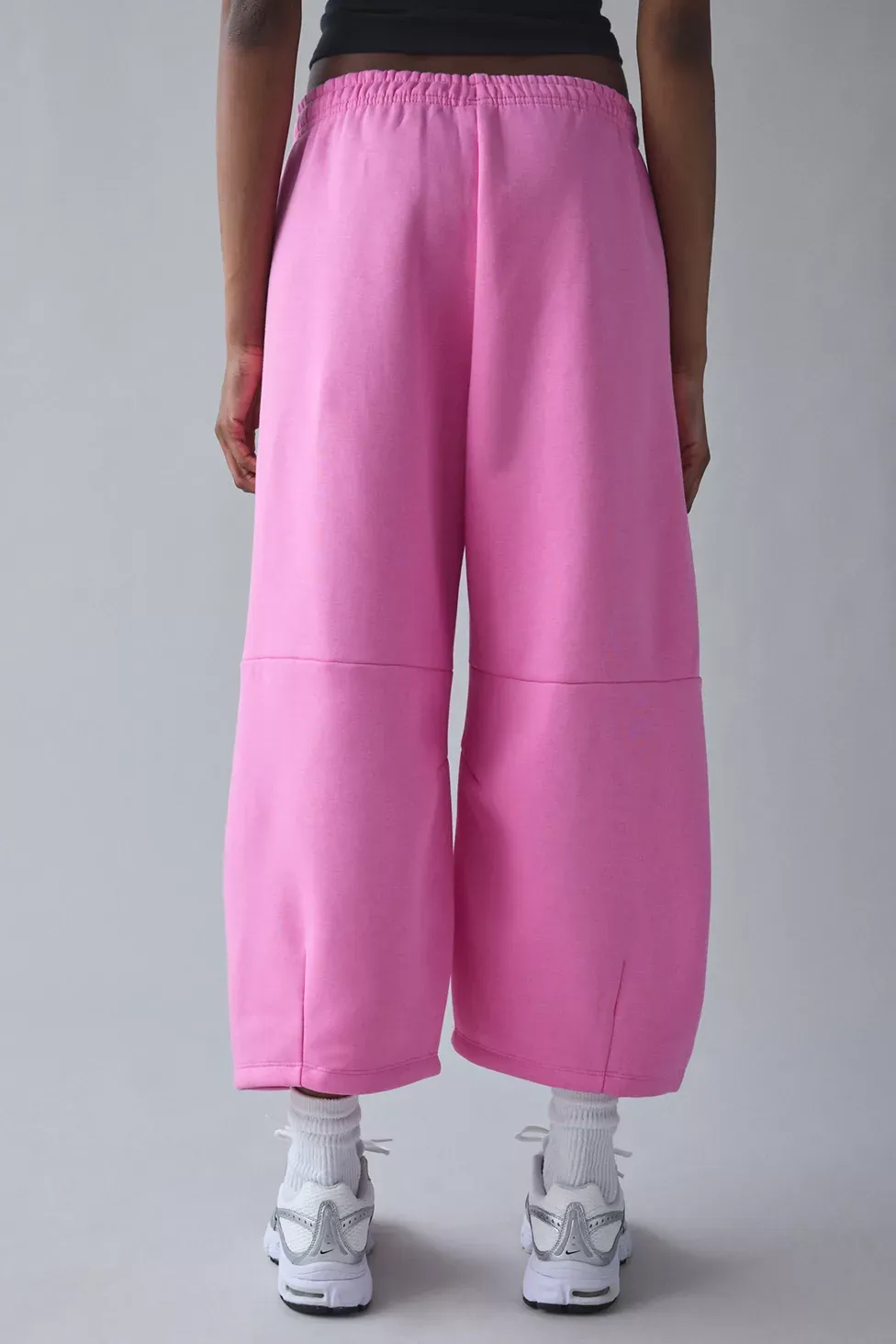 Nike Sportswear Phoenix Fleece Loose Mid-Rise Barrel Pants - Playful Pink/ Sail