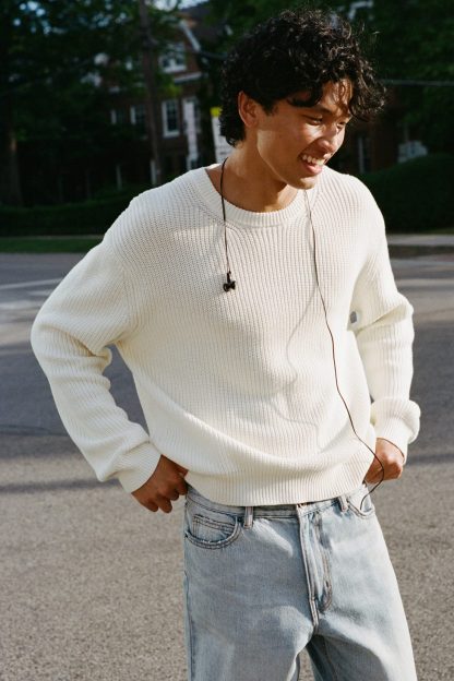 UO Acid Wash Crew Neck Sweater - Ivory